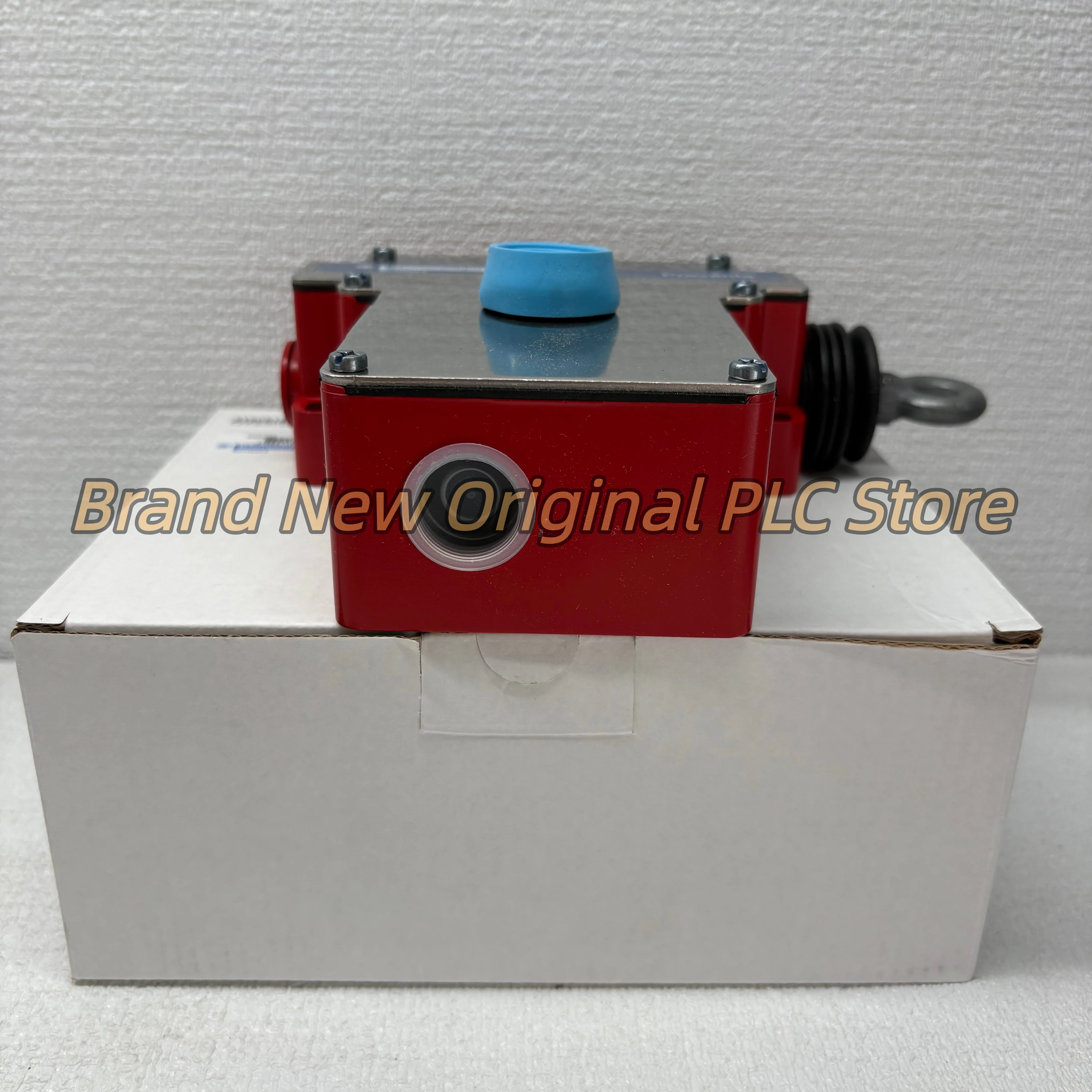 New  Tether limit switch XY2CE1A270 in box