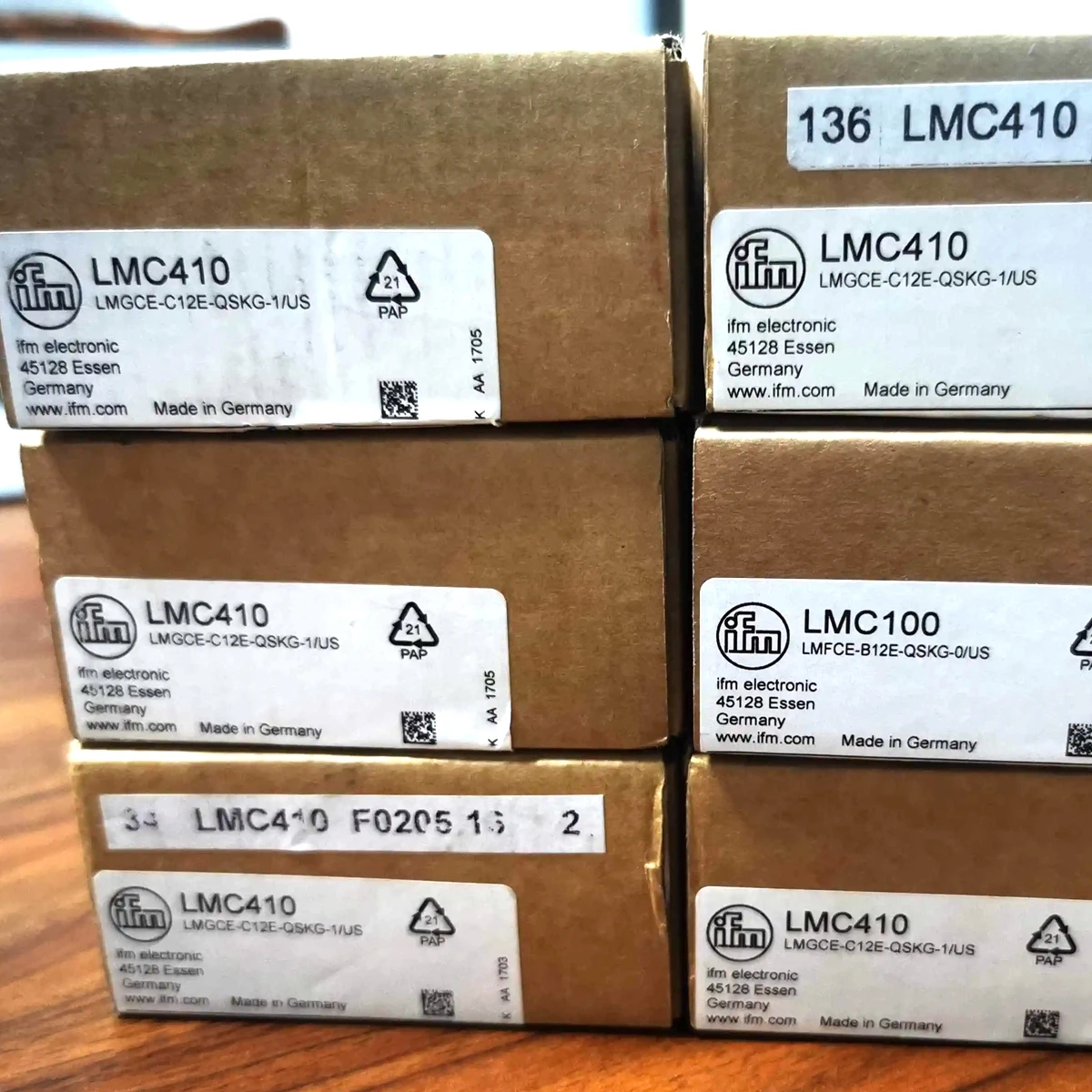 ifm 100%-NEW LMC100 LMC410 LMC400 Sensor for point level detection original