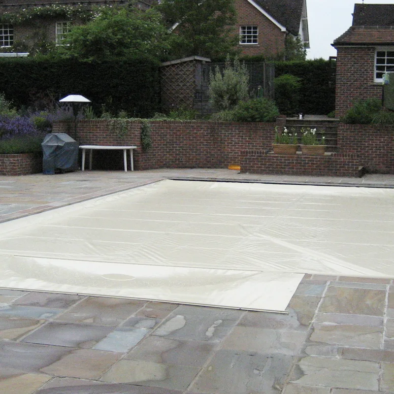 

PVC floating strip cover swimming pool automatic cover, swimming pool cover insulation cover, mobile swimming pool cover
