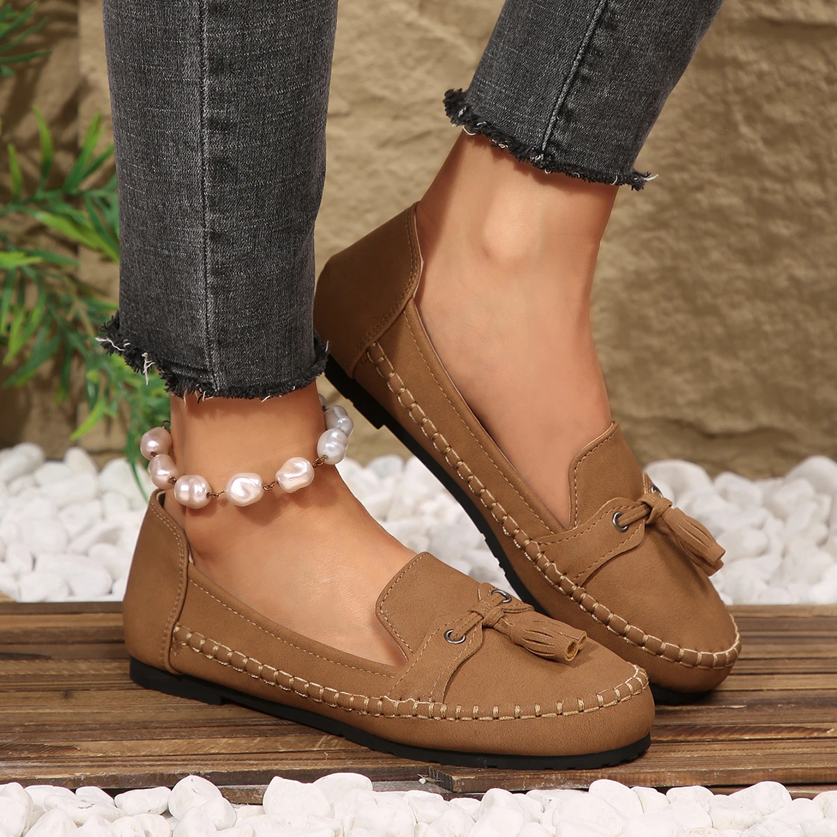 Damen-Loafer mit Quasten, runde Zehenpartie, Slip-On, flache Schuhe, Wildleder-Optik, weiche Sohle, lässige Damen-Mokassins für den Alltag. – Detail 17