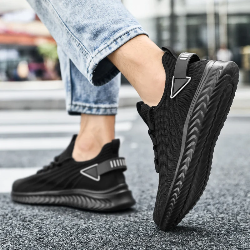 Men's Casual Athletic Sneakers Breathable Mesh Jogging Shoes Fashion Trend Sports Running Shoe Original Zapatos Hombre