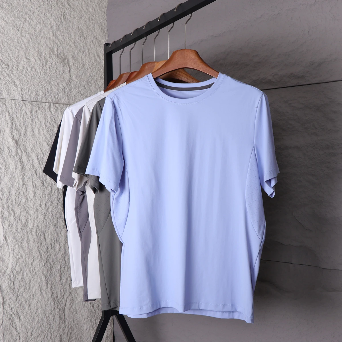

Dipinxi Men's Short Sleeve T-Shirt Laser Perforated Breathable Quick Dry Sweat Absorbent Cool Feeling Four Way Stretch Nylon