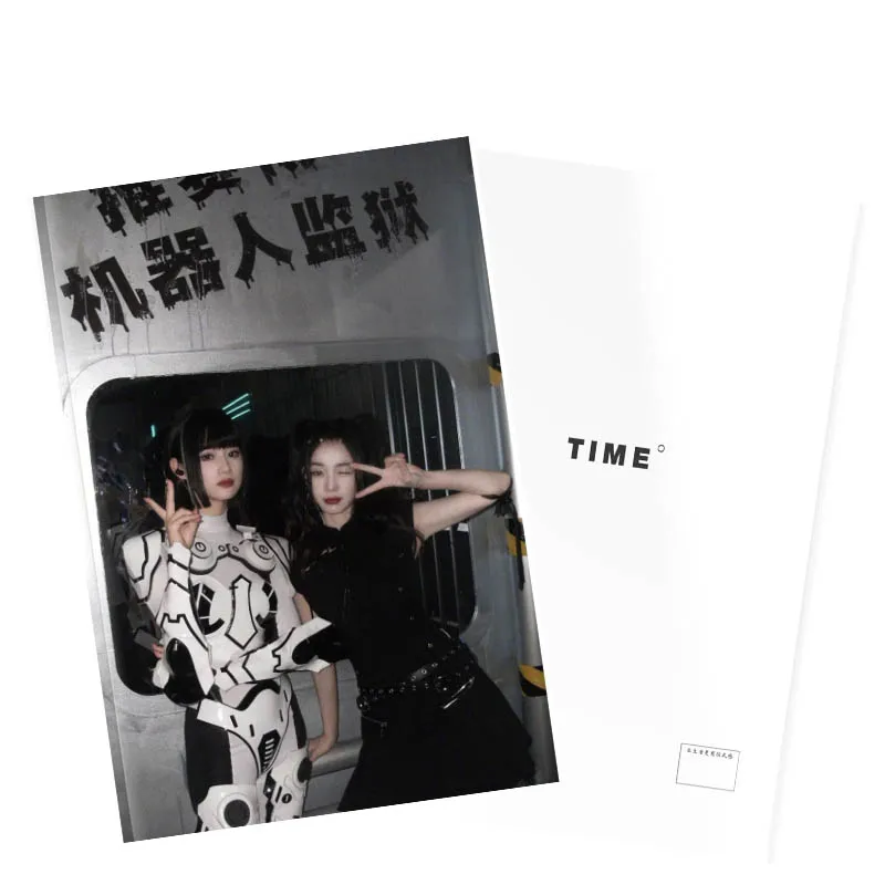 המפתח ליצירת קשר אישי עם יועצת עסקים: XIAOTING GUO – ספר תמונות מיני למסמכים עסקיים