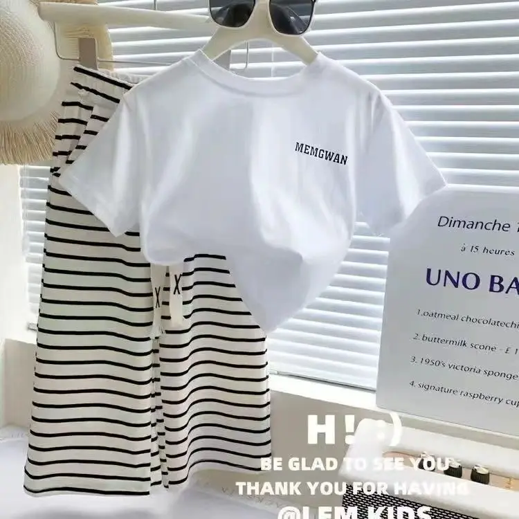 

Short Sleeve Top + Striped Wide-leg Pants 2pcs Girls Clothes SetChildren's Clothing Sets Print 1 To 8 Years