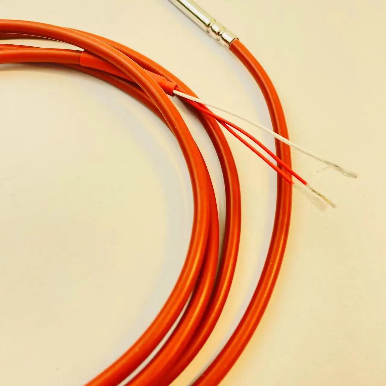 1.5 meters 3 Wires PT500 Temperature Sensor  with Silicone Gel Coated 1.5M Wire Probe 45mm*5mm Length*Dia.  0-120Celsius