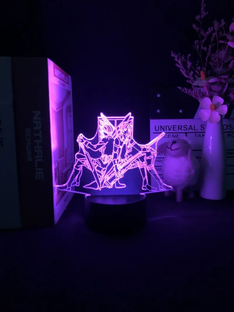 Led lampka nocna lampa nocna z budzikiem Anime atak na Titan Levi Ackmen japońska Manga projektor lampa dekoracyjna na prezent dla dzieci