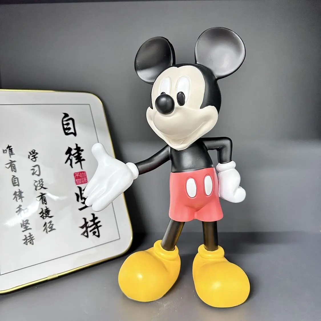 Disney Mickeys Mouse Statue Fashion Brand Welcome Posture Mickey Sculpture Cartoon Anime Resin Model Ornaments Home Decor Gifts