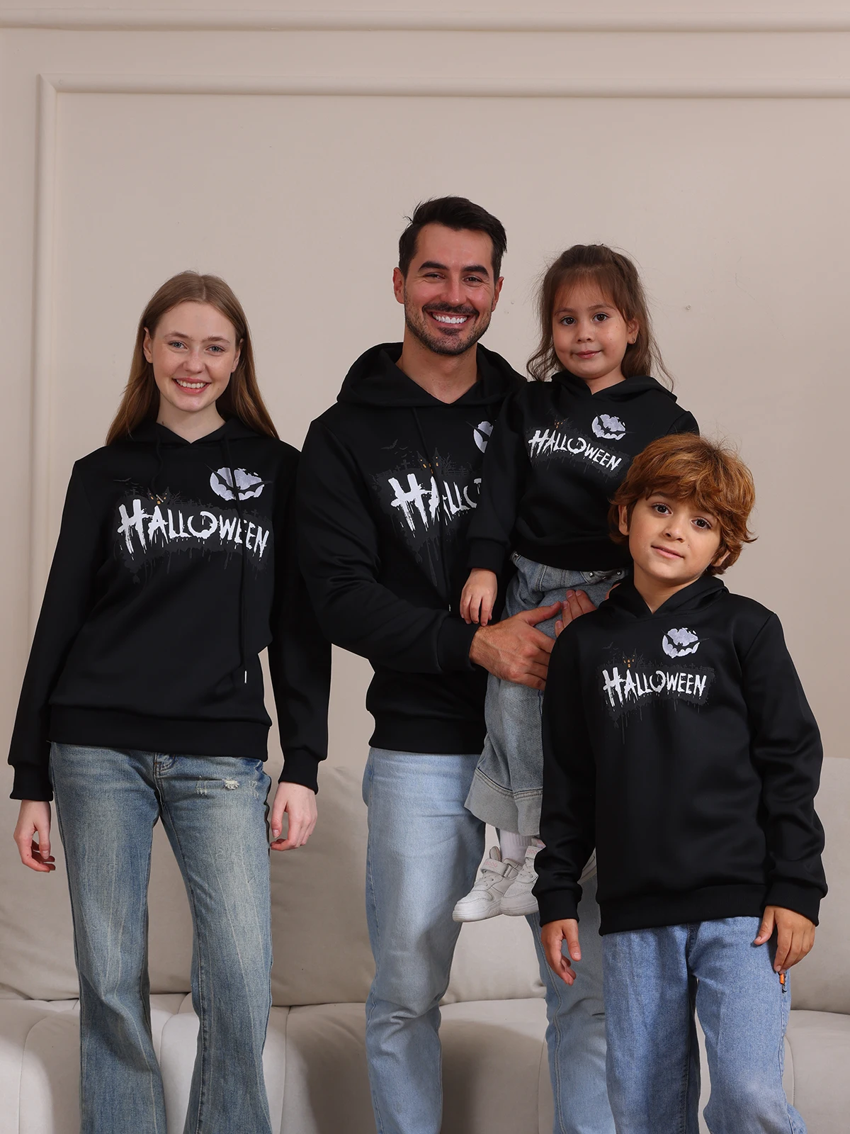 

2024 certification of European and American boys, girls, men's and women's family long-sleeved cross-border Halloween fashio