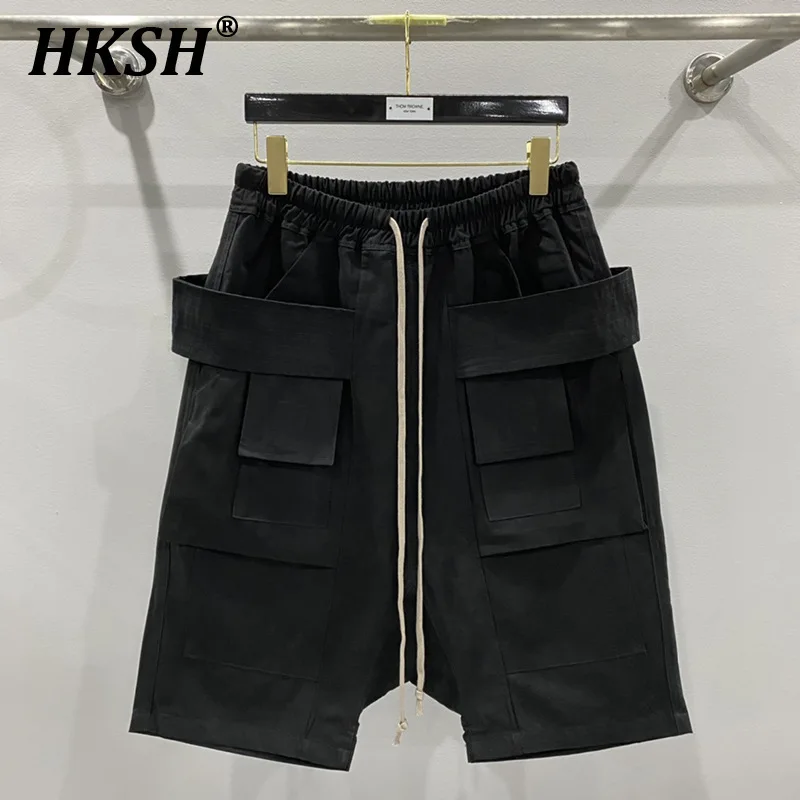 HKSH Men\'s Tide Dark Punk High Street Solid Color Workwear Multi Pockets Classic Black Double Ring Shorts Elastic Waist HK1032