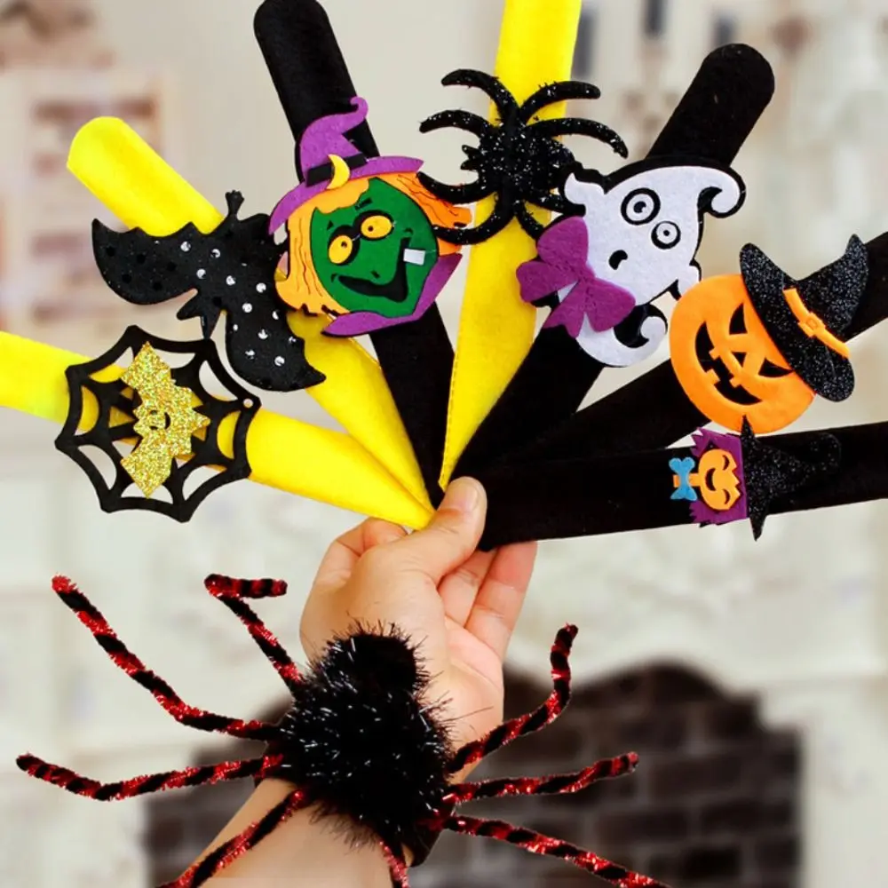 Creative Pumpkin Halloween Slap Bracelets Ghost Witch Hat Pop Circle Wristband Cartoon Design Spider Hands Clap Circle Children