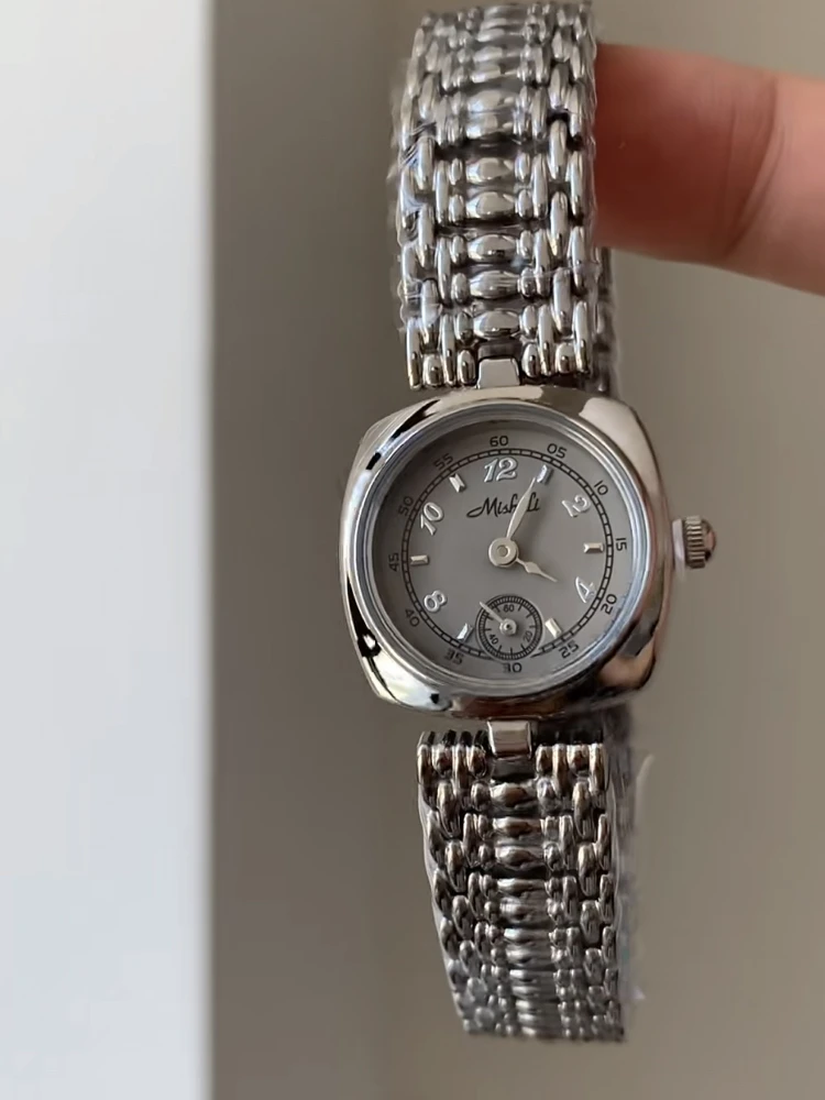 

Digital scale small dial design sense silver steel band fashionable temperament women's watch elegant women's watch female gift