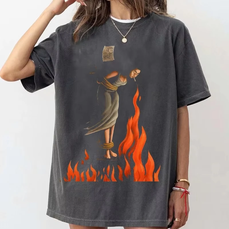 Halloween T Shirts Witch Lighting Cigarette While Burning At The Stake Tshirt Personality Attitude Tee Vintage Print Tes Unisex