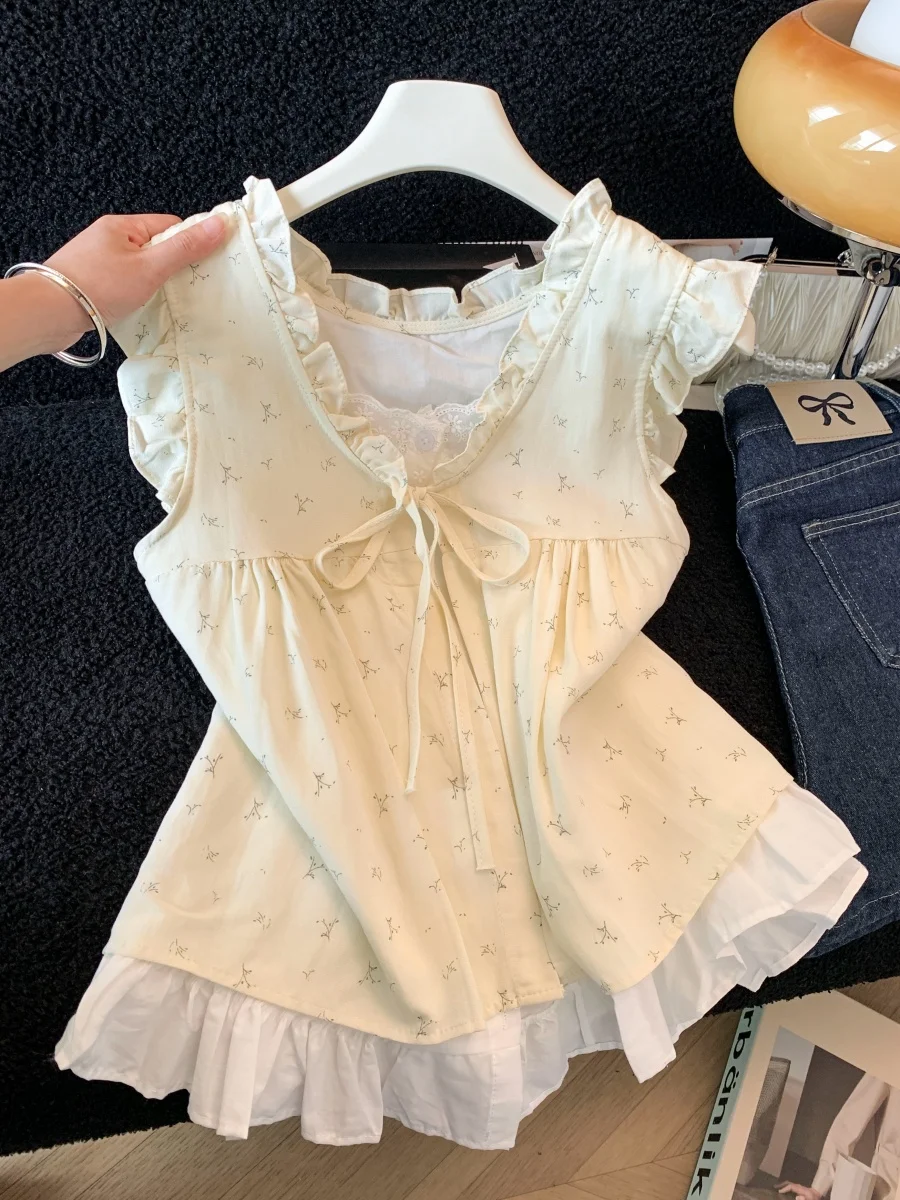 

Yellow Floral Lace Short Sleeve Knot Waist Doll Shirt Women's Summer New Style Fake Two-Piece Top Fashionable Versa...
