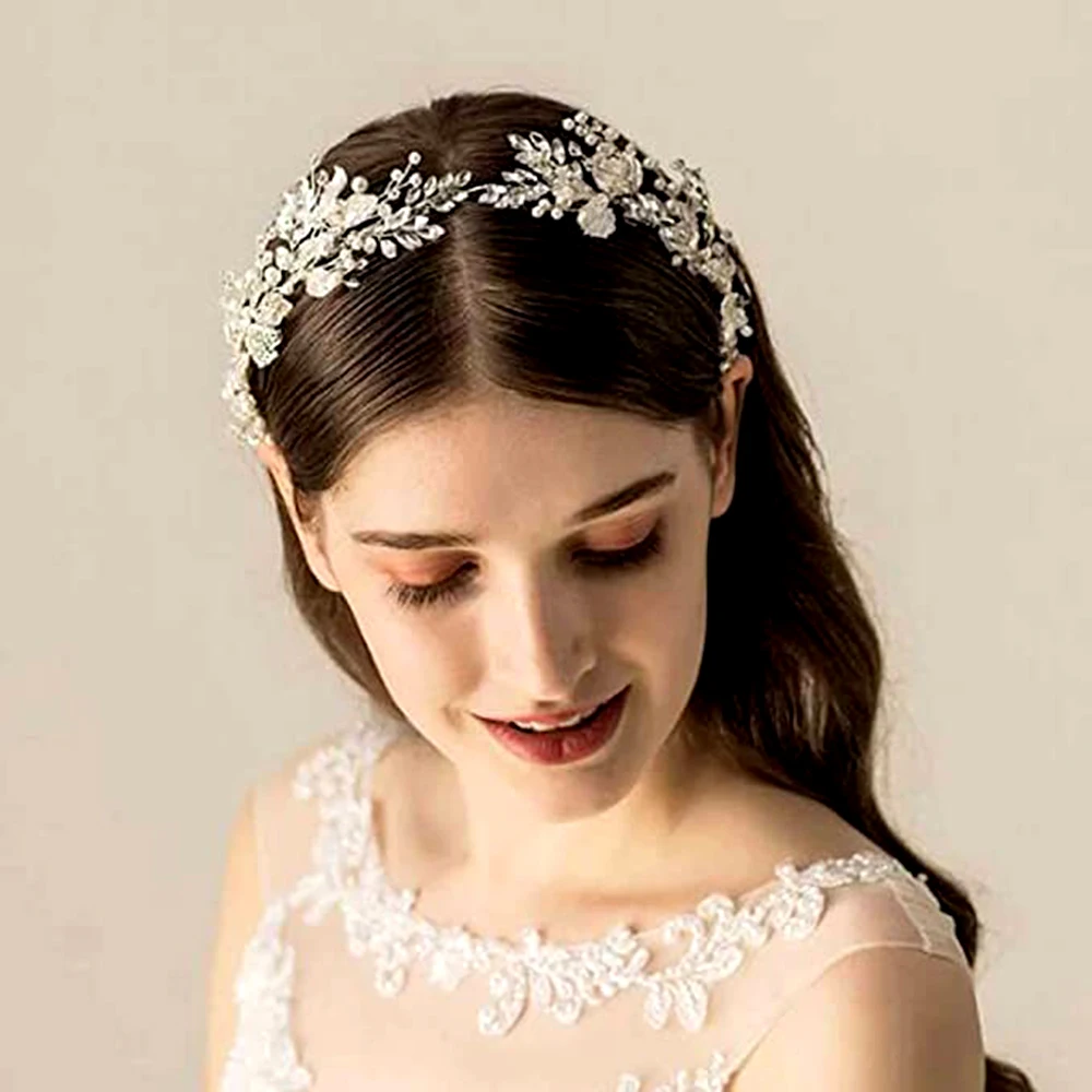 Diadema de hojas para mujer, accesorios para el cabello con perlas y diamantes de imitación deslumbrantes, herramientas de peinado para el cabello