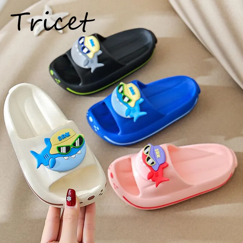 

Summer Cartoon GirlS Boys Beach Shoes 2025 Shark EVA Slippers For Children Breathable Soft Bottom Kids Indoor Slippers