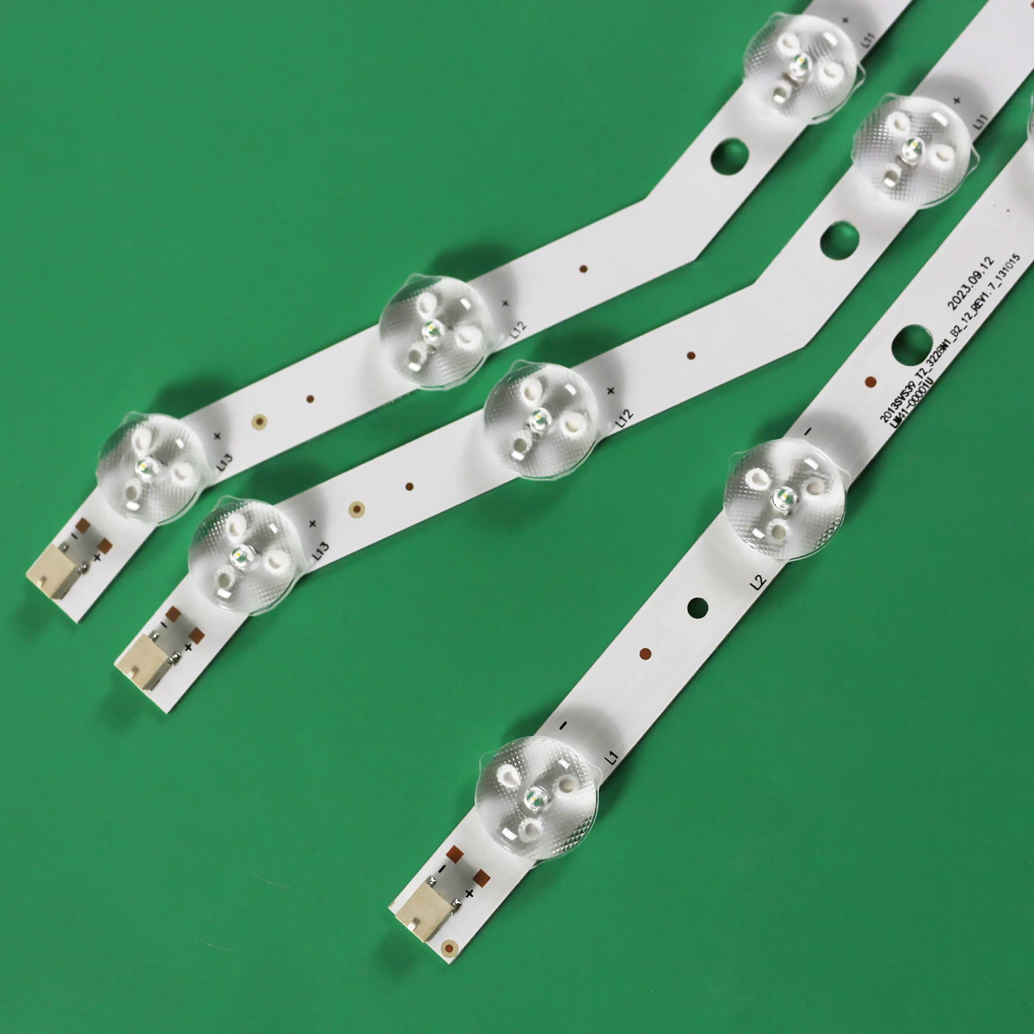 Tira CONDUZIDA (3) Para UN39FH5000F UA39FH5003 UN39H5204 UN39H5204AF BN96-28764A BN96-28765A D3GE-390SMA-R2 D3GE-390SMB-R2 HG39AB460H