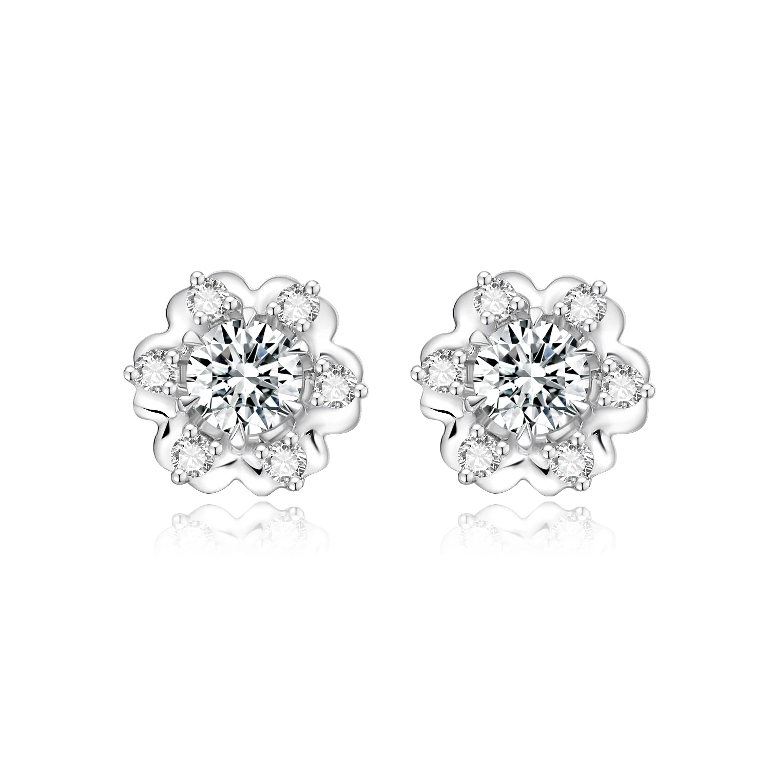 Women Luxury 18K White Gold Diamond Stud Earrings Romantic Flower Lab Grown Diamond Earring