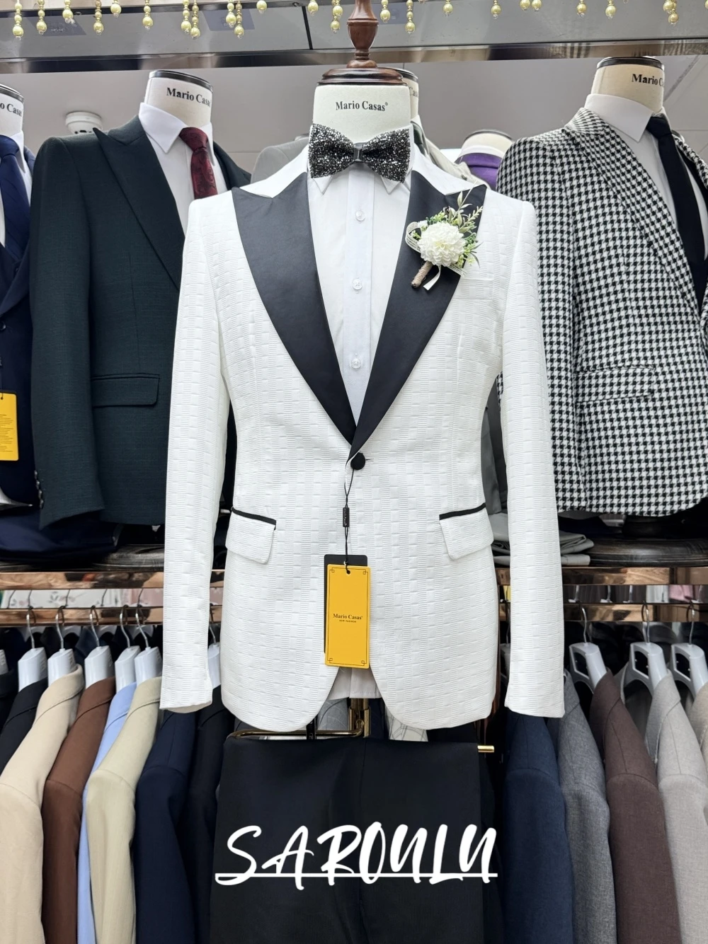 

Fashion Men's White Textured Tuxedo Suit With Black Lapel, Elegant Blazer For Wedding, Party, Prom, Dinner Wear, Two Pieces