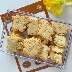 Cute Bear Fondant Cake Mold Biscuit Cookie Plunger Cutters for Children Sugarcraft Cake Decorating Baking Tools Kitchen Gadgets