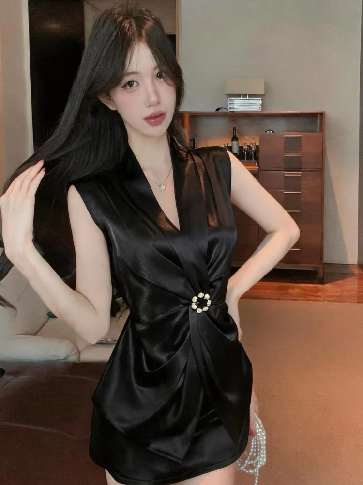 High-End  Sleeveless Wrap Vest Women's Slim Fit Wrap Waist Design Asymmetrical Straight Cut Slimming Top