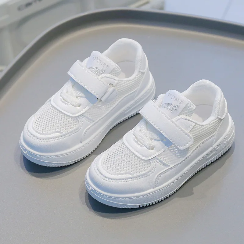 

Children's White Shoes Hollowed out Mesh Summer Models Boys and Girls Sports Shoes Breathable Leisure Mesh Casual Board Shoes