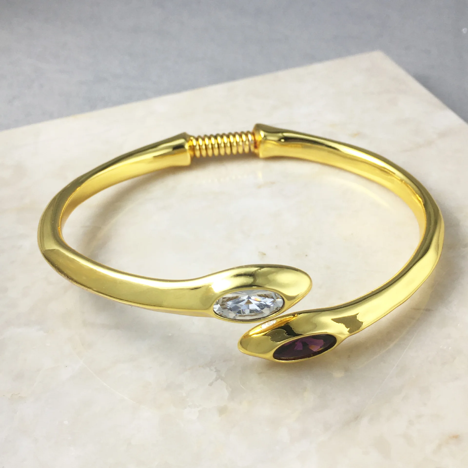 Symbian Trend fashion bangle Unode50 Serpentine Opening Colored Crystal Gold Plated Bracelet With Personalized Features