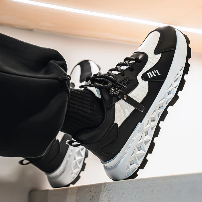 

Thick Sole Versatile Casual Running Shoes 2026 New Men's Dad Shoes - Autumn Breathable Teenager Sneakers