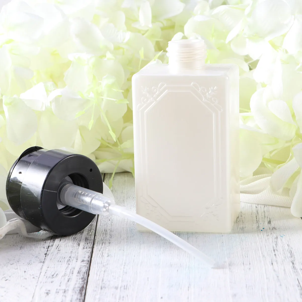 Press Pump Bottle Acrylic Gel Nail Polish Remover Dispenser Storage Container Makeup Empty Liquid Alcohol Push Down