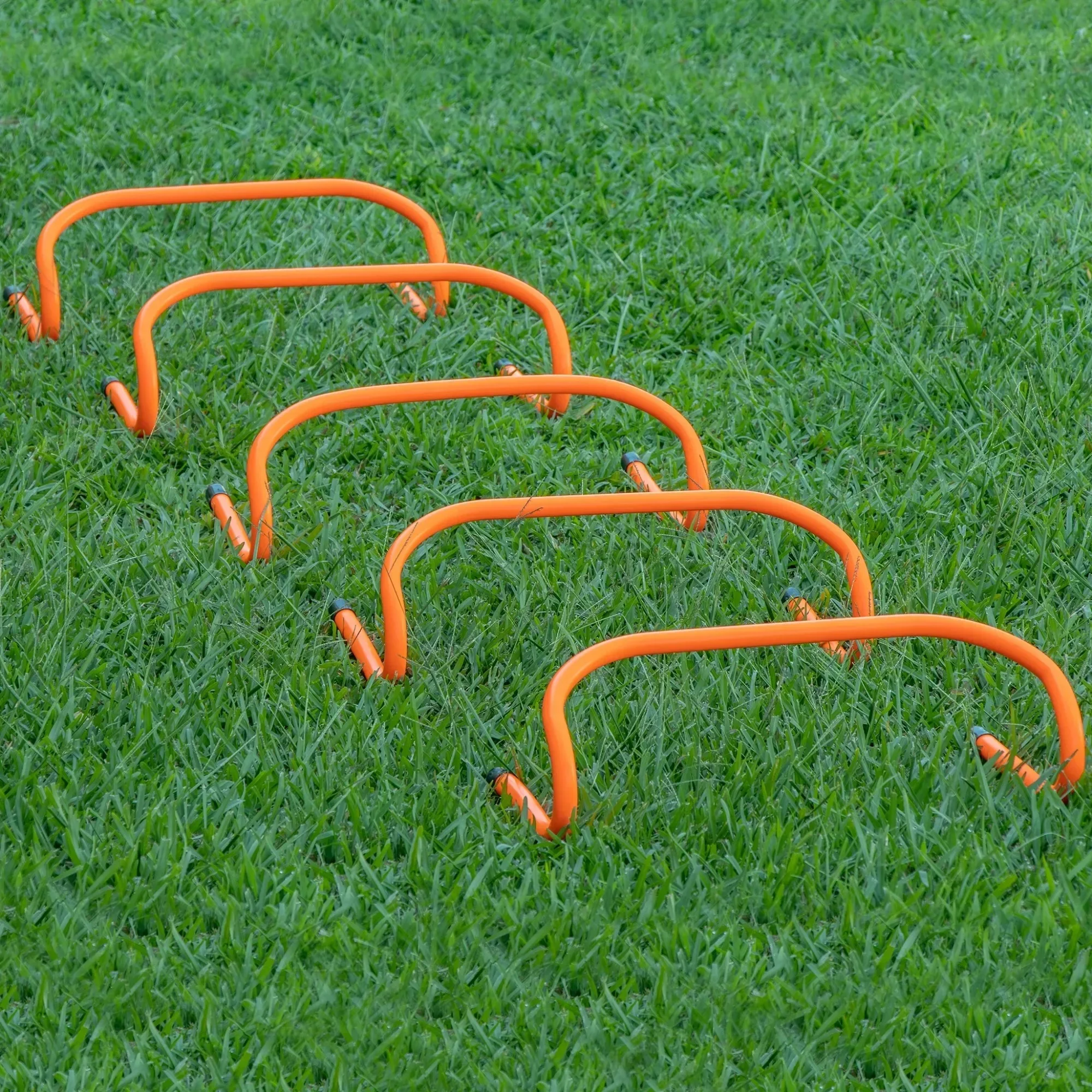 Conjunto de 5 obstáculos de treinamento de velocidade de seis polegadas, equipamento de agilidade de altura ajustável para pilotos de pista, futebol e fitness