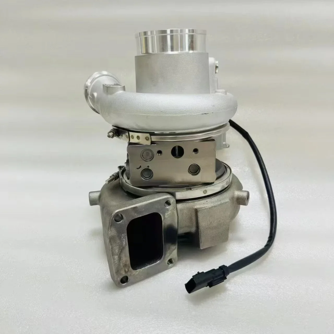 New Junzhen HE431VE Turbochargers 2836894 2843262 2843263 2843264 2843265 2843467 Bulk Supply for Heavy-Duty Engine Parts