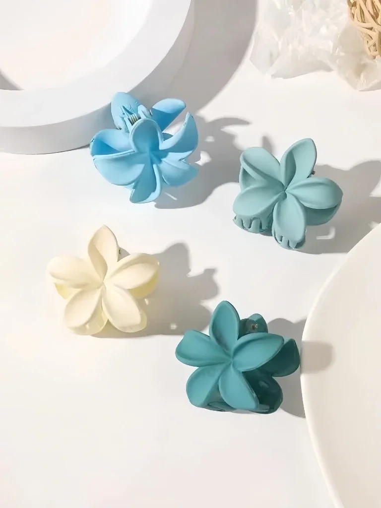 

4Pcs Small Mixed Colors Hair Claw Clips for Women and Girls, Matte Claw Flower Shaped for Thin Hair.