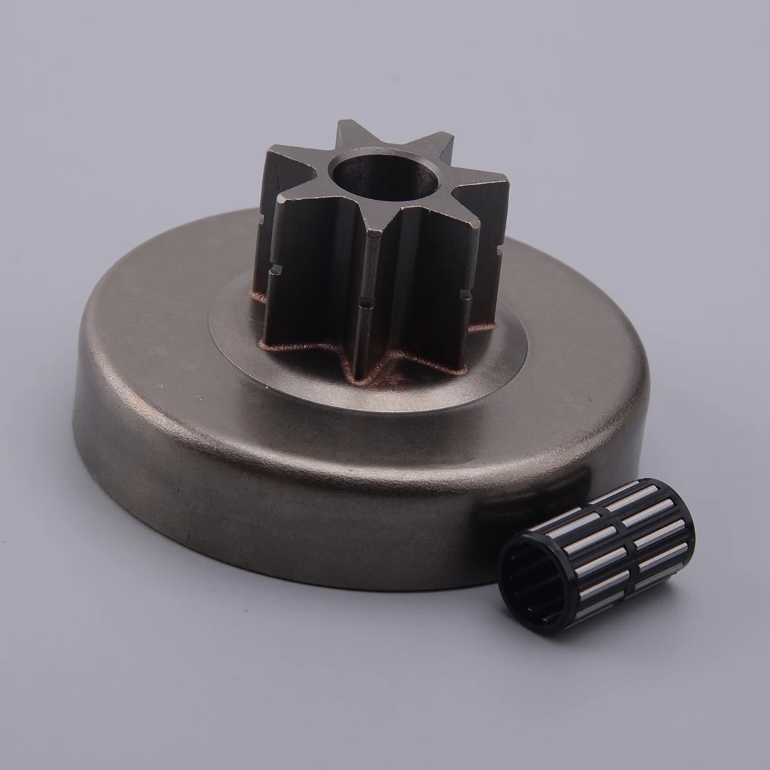 

1118 640 2001 Звездочка барабана сцепления подходит для бензопилы Stihl 028 028AV 028WB .325 "7T