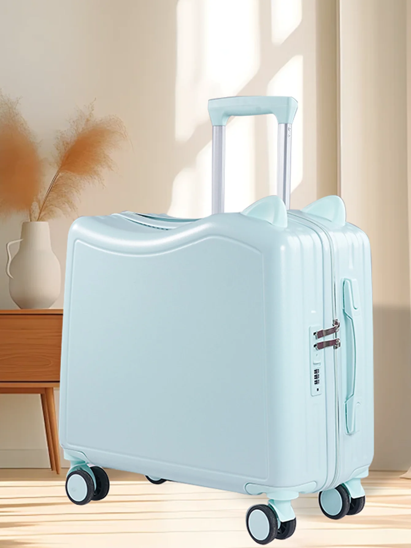 A child\'s suitcase can be used as a girl\'s portable suitcase for riding an 18-inch combination trolley