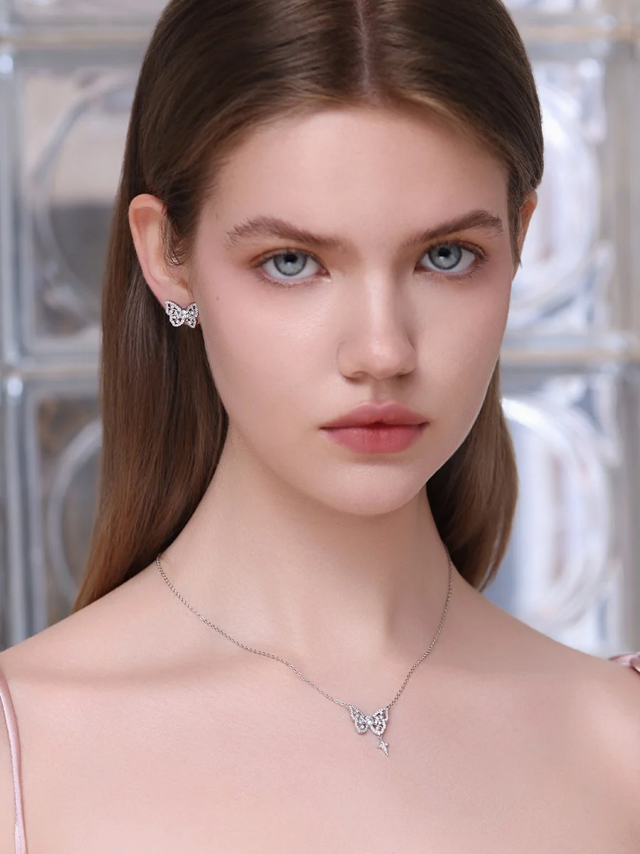 conjunto-de-aretes-y-collar-con-diseno-Unico-para-mujer-sensacion-de-alta-gama-caja-de-regalo-incluida-uso-diario-plateado