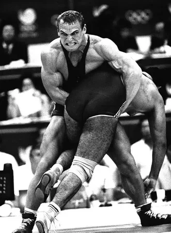 Aleksandr Karelin Wrestling Competition, Paintings Print Art Canvas Poster,Living Room Decor, Home Wall Picture