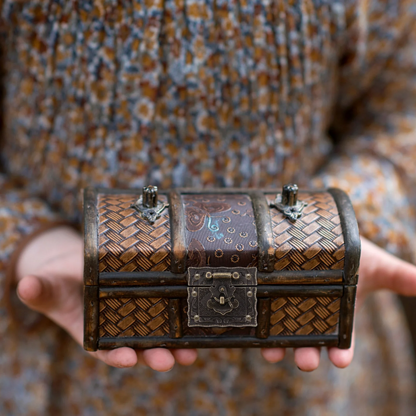 

4Pcs Wooden Box Buckles Sturdy Drawer Hasps Zinc Alloy Cabinet Latch Bronze Retro Box Latches Gift Case Locks Vintage Case Locks