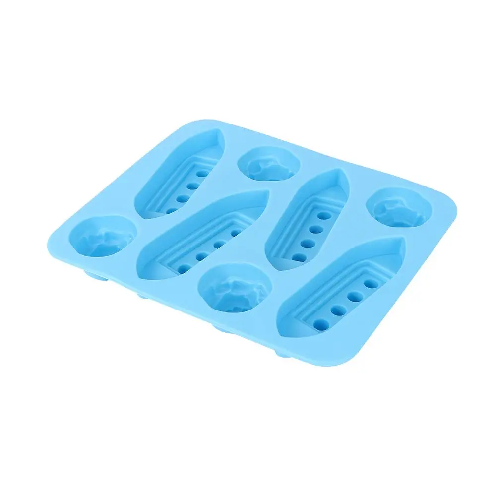 Superior Creative Drinks Chocolate Cake Mould Party Ice Cream Makers for Kitchen Silicone Mold Titanic Shaped Ice Cube Trays