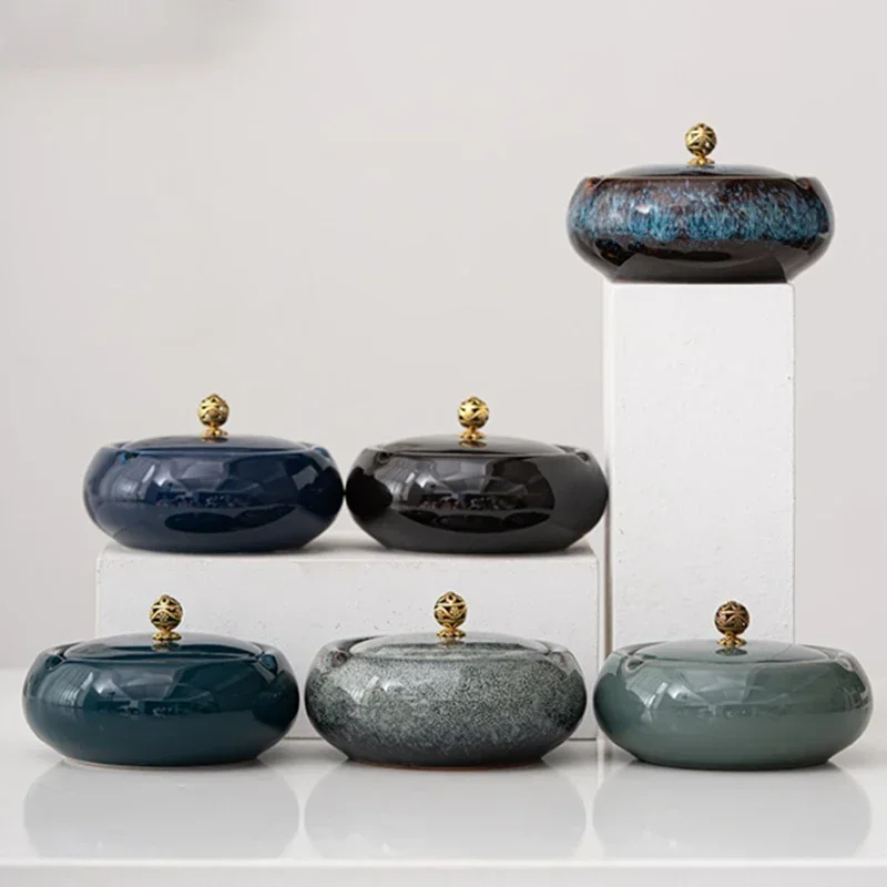 Ceramic Ashtray Home Living Room Luxury Creative Trend High-end Windproof Fly-proof Home Decoration Accessories with Cover