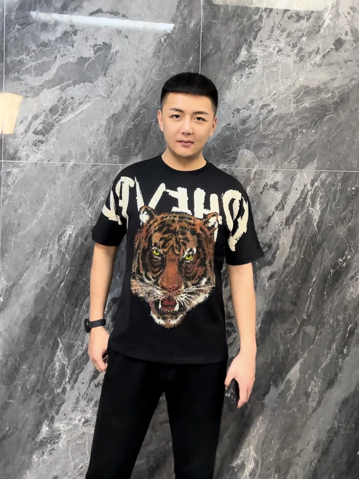 

Loose Casual ort Sve round Ne T-irt Men's Summer Faion Trendy Brand Glitter 3D Tiger Head Sweatirt for Youth