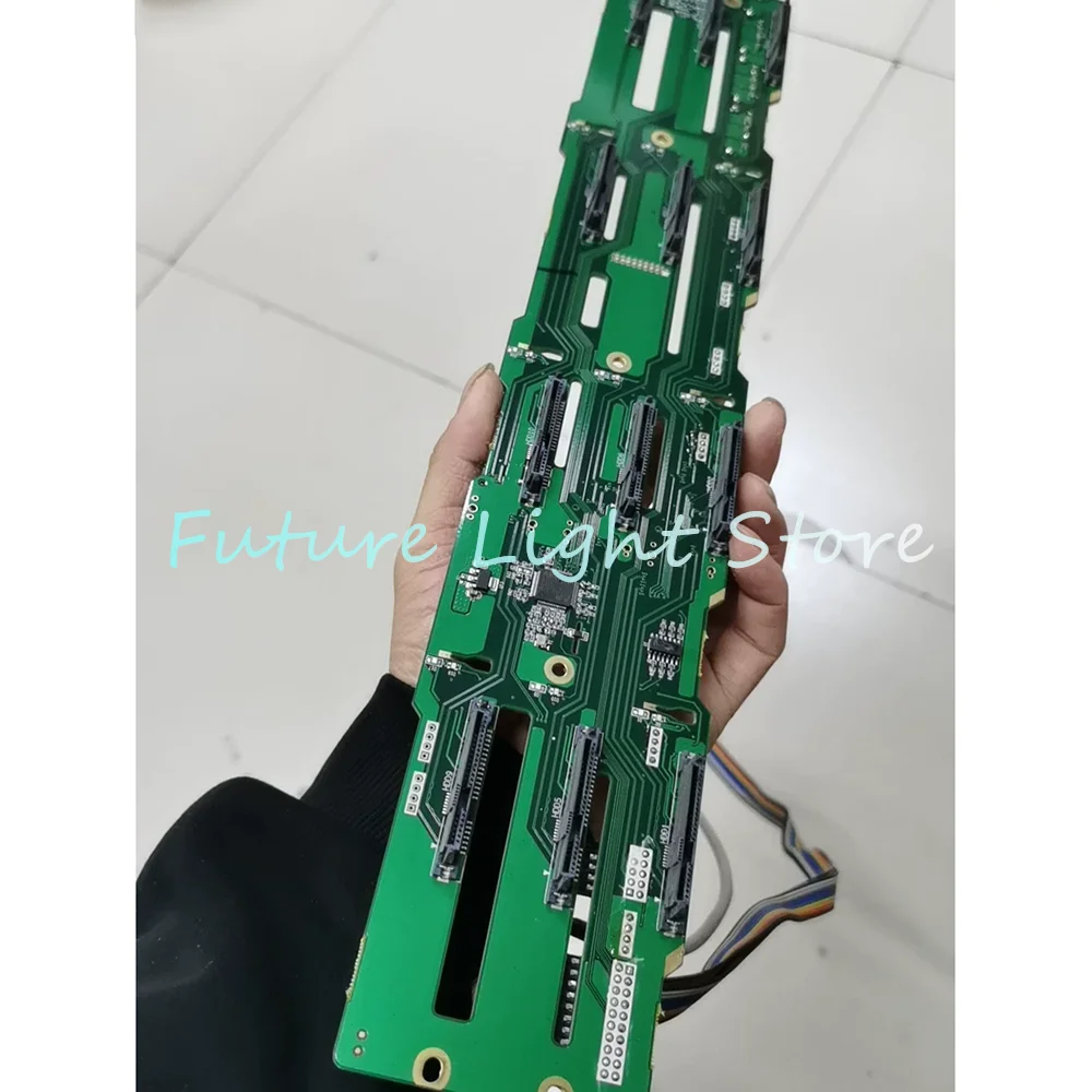 05M42507725011 Expansion Backplane SAS 6Gb 12 Disk 3.5 Hard Disk Backplane