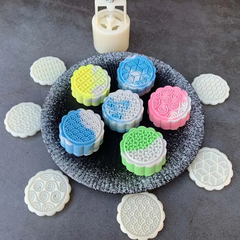 N84C 63G Mooncake Morn