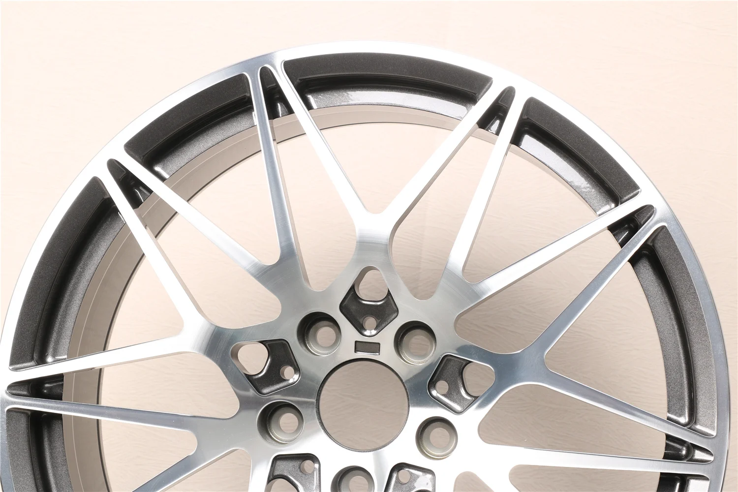 Диски Rucci Хромированные диски Forgiato Кованые диски 18, 20, 22, 24, 26