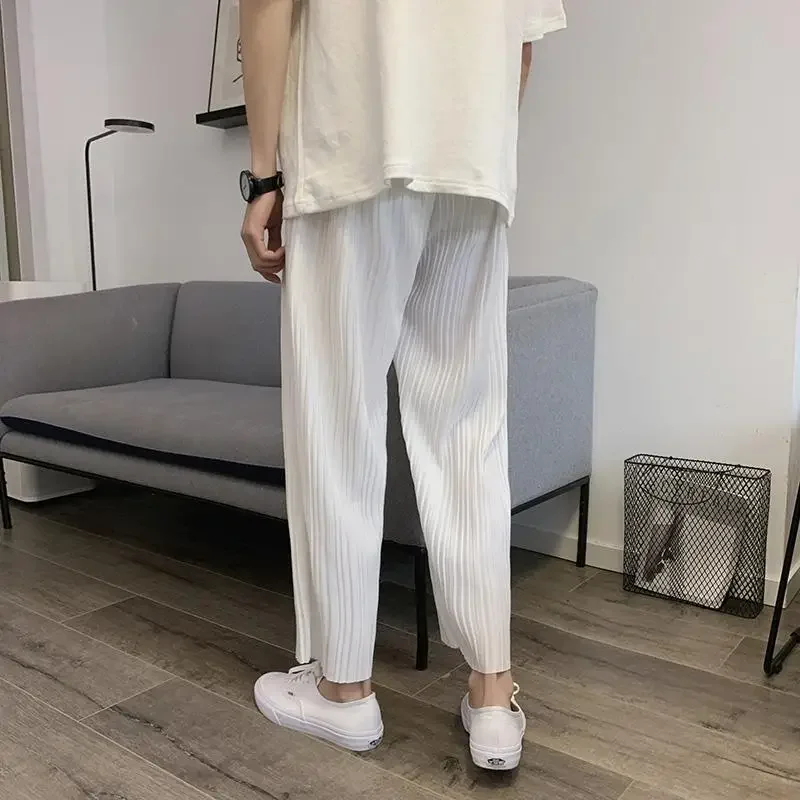 Casual Pants Men with Straight Sleeves Retro Wide Legs Thin and Draped Feel Korean Trend and Handsome Harun Ankle-Length Pants