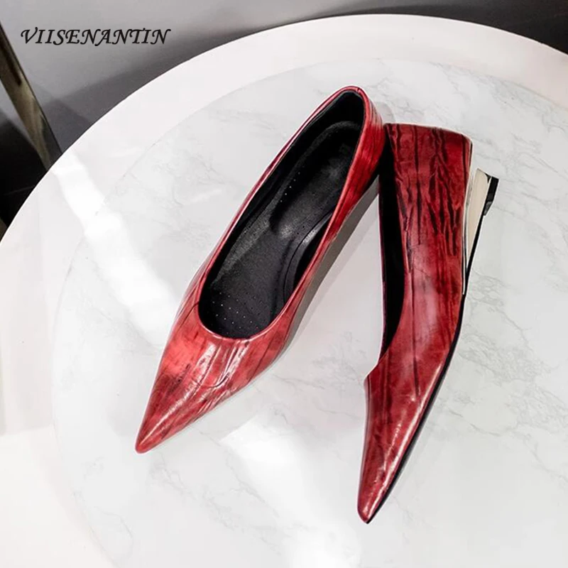 

2024 Spring New Designer Pointed Toe Shallow Mouth Pump Women Single Shoes 3cm Wedge Low Heel Genuine Leather Granny Dress Shoes