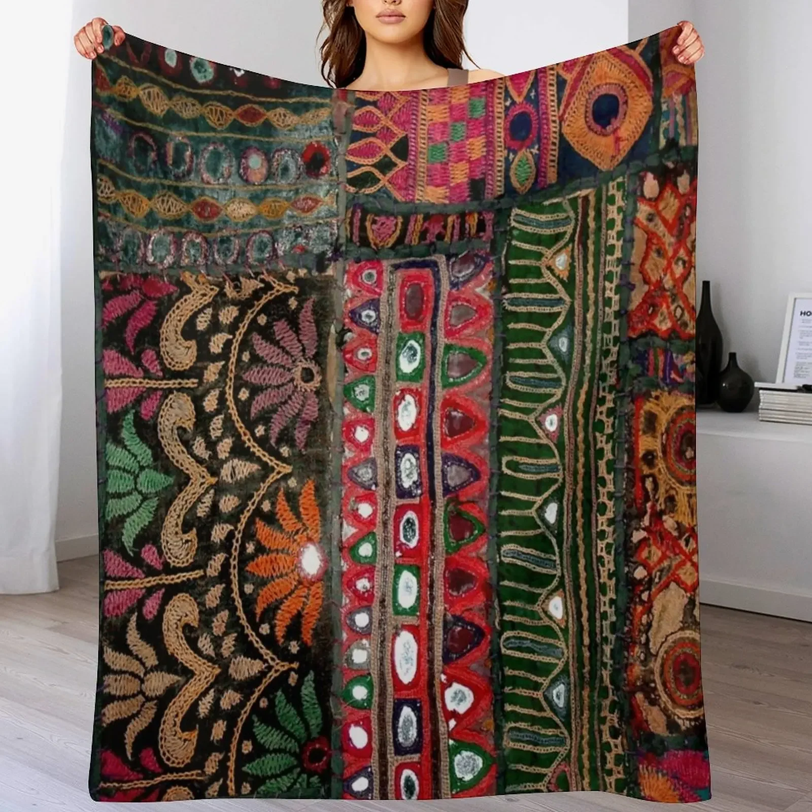 Morocco style Throw Blanket Color Fast Cozy Throw Blanket