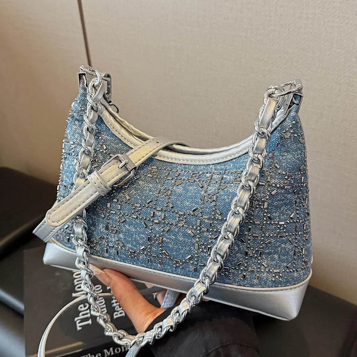 

2025 New Women's Trendy Denim Chain Underarm Bag - Western Premium Crossbody/Shoulder Versatile Bag