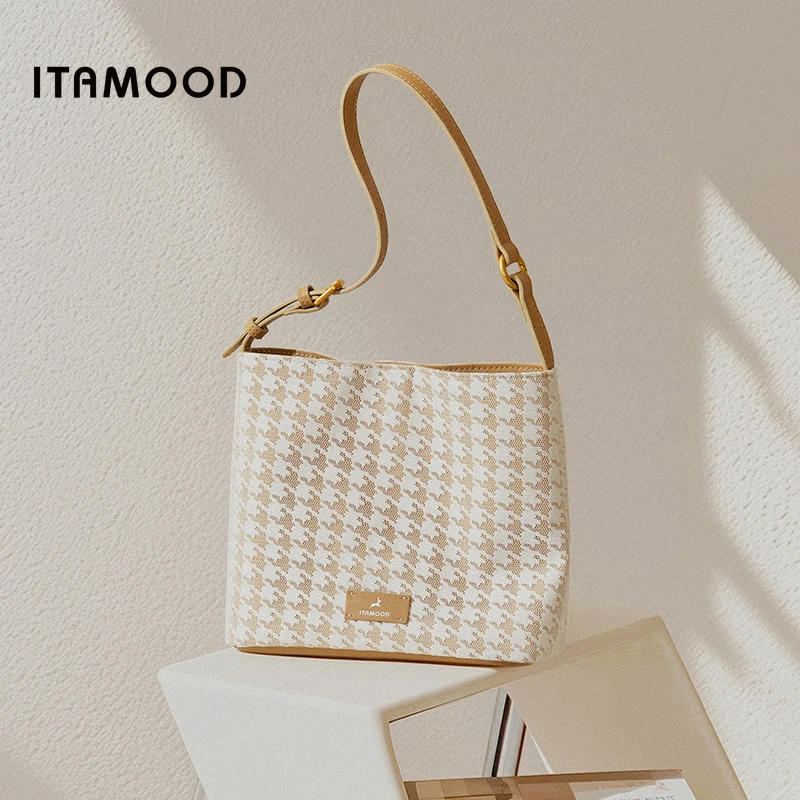 

ITAMOOD Women's Lace Underarm Bag Lightweight Summer Beach Bag Luxury Designer Brand Shoulder Crossbody Handbag for Travel