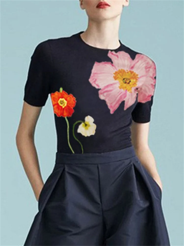 Yeezzi 2025 nowych kobiet moda eleganckie kwiatowe koszulki z nadrukiem letnie krótkie rękawy wokół szyi Skinny Urban Casual koreańskie topy