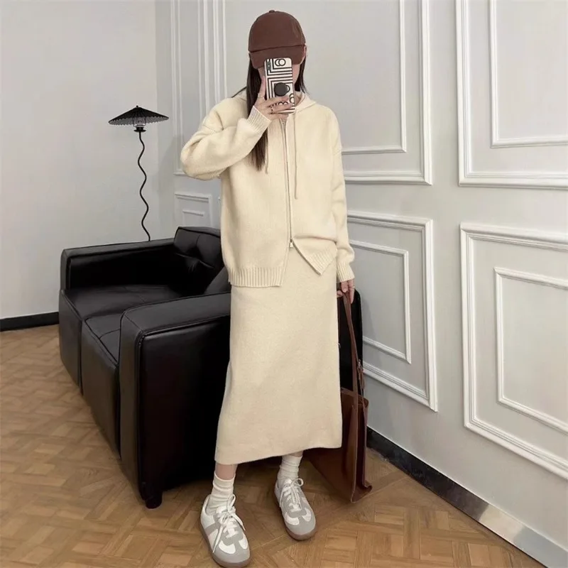 

Korean-style Casual Sporty Hooded Knitted Cardigan and Skirt Two-piece Women's Autumn Winter New Loose and Elegant Set Fashion