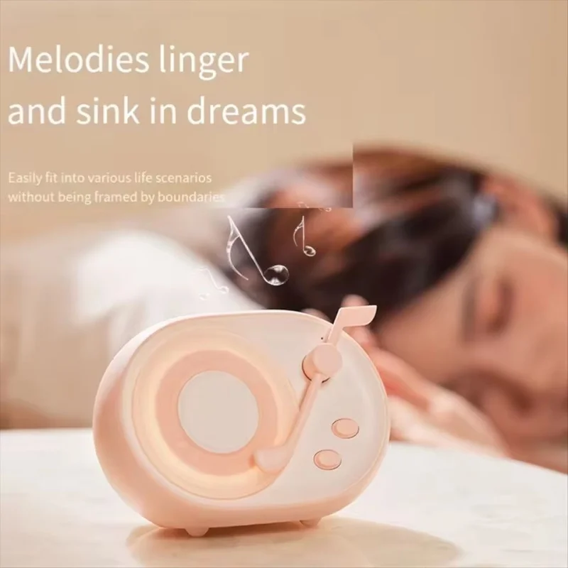 Novo produto fluxo de luz desktop atmosfera luz sem fio mini bluetooth retro alto-falante subwoofer filme lk10 melhor presente para meninas